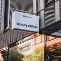 NL4W44 Online retail to physical store Zalando Beauty Berlin